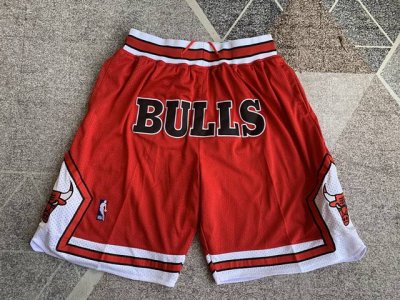 款号K09 芝加哥公牛队 刺绣球裤 篮球短裤 夏日百搭短裤Justdon美产Bullsog 来自美国的街头品牌Justdon的一条细节丰富的球裤在夏天出门主要以