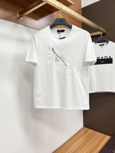 普拉达 25春夏新品品牌字母徽标标识短袖T恤 Ss定制80支双股丝光棉面料 黑色 白色 尺码M-3Xl报单请报身高体重
