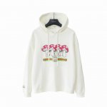 实拍细节图+尺码表 Gucci 古驰 刺绣字母植绒蘑菇连帽卫衣 工艺潮流感十足，字母植绒立体印加刺绣卡通图案植绒印花色彩系带帽卫衣， 最顶级的品质，顶级制作工艺
