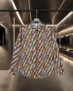 Fendi 芬迪 爆款来袭 经典彩色满印弹幕双Ff数码Logo长袖衬衫 2025Ss官网新款长袖 衬衫 衬衣，精美数码印花 高端版本，专柜定制面料 透气舒适度高