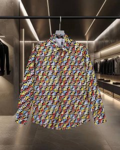 Fendi 芬迪 爆款来袭 经典彩色满印弹幕双Ff数码Logo长袖衬衫 2025Ss官网新款长袖 衬衫 衬衣，精美数码印花 高端版本，专柜定制面料 透气舒适度高