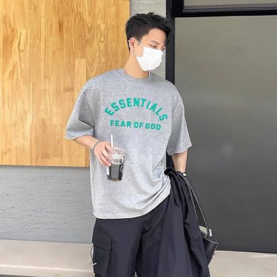 Essentials Fear Of God Fog 硅胶植绒字母印花重磅高街短袖 情侣款 顶级复刻，不惧Battle，实力口碑硬货，真的纯纯纯跑量福利把握！Z
