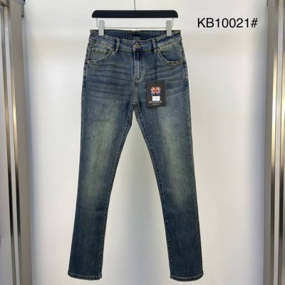 蒙口2025春夏新款 原单狠货牛仔裤，原版五金皮牌 ！版型超正.修身不紧身，超级有范，原版定制水洗牛仔面料，原版五金辅料开模！上身帅气十足！码数：29-3635