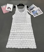 上新连衣裙 25夏季Miumi*女装，亲肤绢丝棉，U领背心章仔+手勾花边连衣裙叠穿套装 开拆 甜美精致气质 均码 白色一色 尺码Sml现货供应
