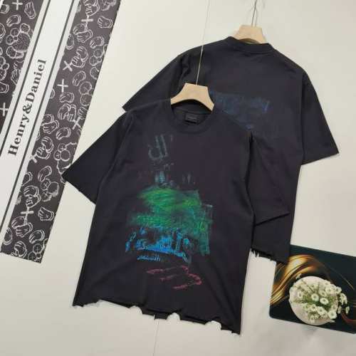 尺码Xs-L掌柜推荐 Balenciaga 巴黎世家2025 Ss 前后模糊图案直喷洗水磨烂破坏做旧下摆手工打磨短袖T恤 本市场No.1的质量 真正天花板品质
