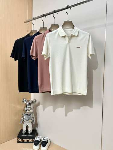 新品 Zegn*杰*尼亚 2025Aw春夏新品天丝莱赛尔棉再生纤维面料，剪刀领设计男士极简高奢纯色短袖Polo衫 每次设计的款式，总是能在舒适与设计之间找到最恰