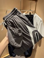arcter*X始*祖鸟 2025春夏新款休闲运动风格休闲裤，户外品牌可能大家第一想到的就是加拿大鹅、始祖鸟。给人一种标签试的感觉！除了在款式设计上颇有造诣之外