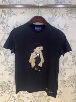 rl圆领T恤，以其经典的美式风格、优质面料和精细剪裁著称，胸前的小熊图案，经典之作。上身毫不费力的高级感，简约又大气 码数：Sml