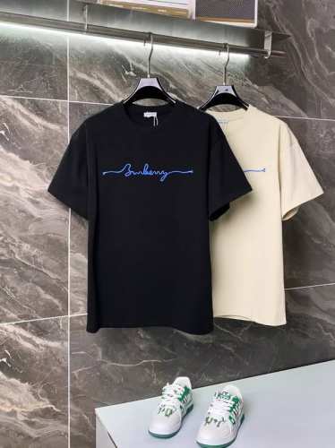 25Ss 新款 Burberry 巴宝莉 高品质320克 编织麻绳字母 原版面料 官方同款 短袖T恤 同缸染面料 手感非常舒服 春夏最新砖柜同步 时尚又个性 超