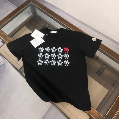 上新款号: M1069 2025早春Moncler 蒙口 官网同款印花图案 双纱纯棉短袖 - 260G双纱纯棉顶级面料 手感柔软 百分百纯棉独家出货 定染硫化黑