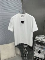 chanel香奈儿 2025Ss春夏高品质情侣短袖T恤，高克重纯棉T恤，工艺品级别，重工工艺，尊享好货，车线做工符合精品要求，超级好搭配，品质及剪裁设计都堪称一