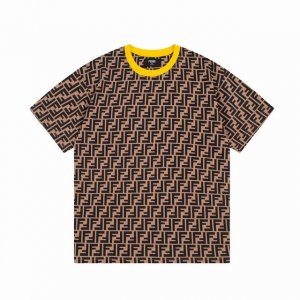 Fendi 芬迪 老佛爷双Ff满印拼色领印花短袖T恤 Logo标识精致升级，灵感源自八十年代复古 原版面料 官方同款 定制260克同缸染面料 手感非常舒服 春夏