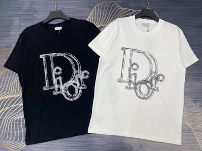 上新 Dior迪奥2025春夏新款印花字母Logo圆领短袖T恤 高版本高版本 280克精棉面料 全网独家首发 百搭款细节处理完美 进口印花Logo工艺 十分精致