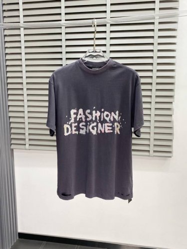 Balenciga巴黎世家独家专供新款原单男士休闲短袖 高端定制 高端版本 时尚百搭爆款进口面料 手感超柔软细腻 穿着亲肤舒适 高端精品 代工厂p精细做工 上身