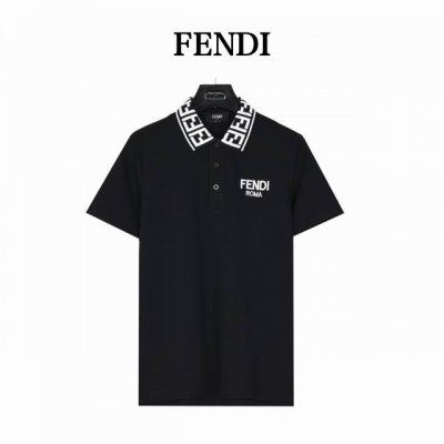 Fendi 芬迪 双F领口胸前刺绣字母短袖polo衫 采用100%棉双面珠地面料，拆解纱线分析，订织蜂窝四角网眼胚布，衣领为双系统提花定织扁机制成，有弹性，不变