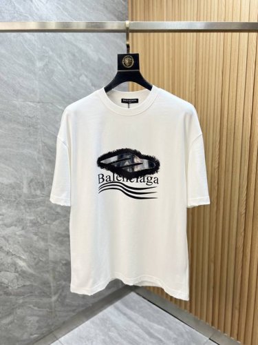 balenciaga 巴黎世家 2025年春夏新品上新 三标齐全 纯棉圆领短袖T恤 好货不用过多介绍 看细节 专柜码数：M-Xxl 175 140建议M 宽松版