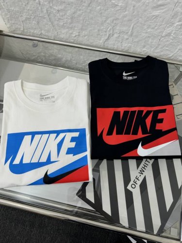 nike 耐克 Nk 胸前彩色钩子印花情侣短袖T恤 小红书热门爆款，明星网红同款穿搭，男女日常通勤穿搭必备单品！ 高品质260克高克重双纱面料，亲肤透气不起球，