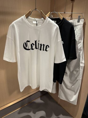 celin*瑟琳 2025春夏新款时尚休闲圆领短袖T恤，经典男女同款情侣短袖T恤衫！贸易公司渠道稀出，同步官网发售！25年早春时尚新款推荐，越来越向年轻新势力迸