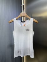 Come Hearts* 顶级复刻 克罗心25新款十字架梵文印花针织背心 选用高克重进口纱线高弹螺纹面料 衣身是线条拼接设计 弹性感修身显瘦效果特别明显 极简出
