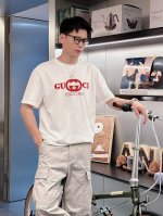 古*Gucci 25Ss春夏新款首发专柜最新款短袖圆领T恤 高端订制 设计前卫时尚 品牌Logo重工艺设计 高端定制240克面料.手感柔软.穿着舒适.专柜级别精