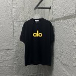 alo*2025春夏款 经典简约字母发泡工艺 个性Logo 定制双纱平纹纯棉面料 短袖T恤 男女同款 颜色 黑色 白色 花灰色 安哥拉红 浅黄色 尺码 S 90