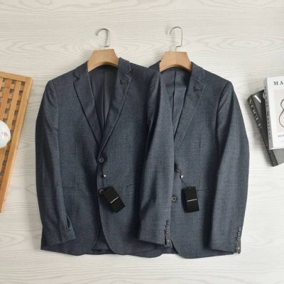颜色：图片色 尺码：M 170 L 175 Xl 180 2Xl185 3Xl 190 4Xl 195 商务休闲！意式精工！ Emporio Armani 阿玛