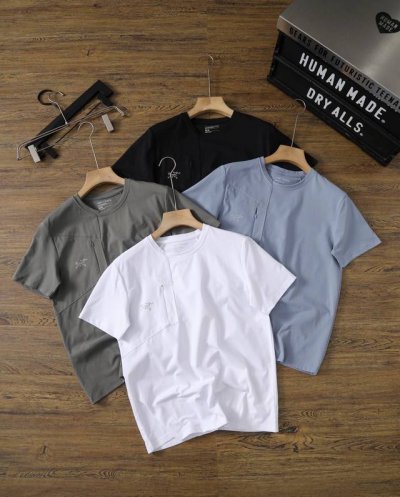 供 Arc'teryx 始祖鸟户外休闲运动速干弹力短袖打底 运动 健身训练 跑步长袖T恤 春季百塔款式，打底 面料舒适透气 百搭运动休闲今天这款，性价比超高，真