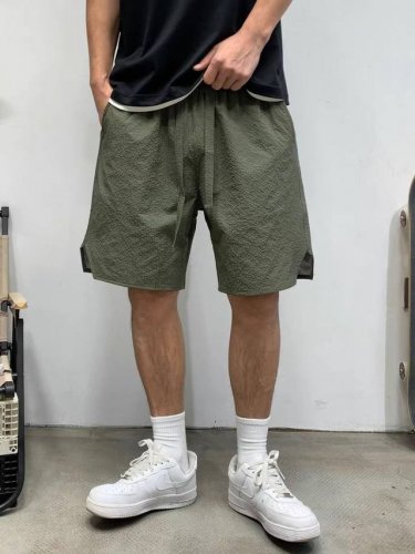 Fila 斐乐 重磅菠萝纹运动速干面料！夏季透气宽松男士运动休闲短裤五分裤 墙裂推荐这短裤太好看了质感出色我自留款的短裤谁穿谁帅气菠萝肌理的速干面料亲肤舒适透气