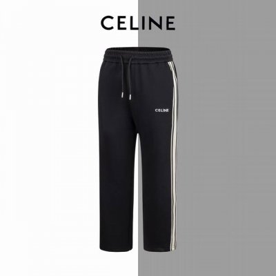 款号 G145 塞琳小标字母刺绣米色织带卫裤 Celine 官网一致款式 面料：450克高克重精品复合面料 同缸同色织染螺纹 颜色一致 立体饱满小标刺绣 提花织