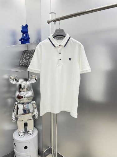 Her*爱马仕 2025Ss夏季新款Hh 徽标翻领polo衫短袖 M 经典商务 高端男装的天花板级别的商务男款！ 简约时尚大气不失优雅，单穿内搭体面过人，品质控