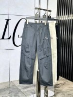 p270。Tb。2025春夏季新款休闲工装裤 时尚休闲 休闲版型 微弹力面料 面料舒适柔软，突破常规牛仔的面料手感，不闷热，舒适感极佳。随意百搭 久洗不变形 上