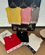 品名 Alo 全新多色Logo织带针织背心 尺码 F 颜色 黑色 白色 灰色 黄色 粉色 红色 夏日必备一件小背心 才是尊重夏天 谁穿谁是人间种草机 基础款小背