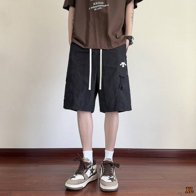 descente迪桑特 独家实拍上新夏季高品质大码冰丝薄款工装短裤宽松直筒运动五分裤，本季主打，货源充足，放心主推，高端品质，经典设计，做工出色，经典百搭，上身