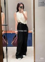 款号D25042430 Loew*新款 时尚个性设计捏褶皮牌Logo侧拉链时尚百搭休闲长裤！咖色、黑色、 M码：腰围74，臀围92，裤长106