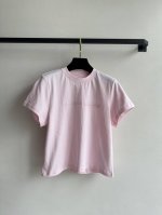 Alexand*R Wang 大王25Ss春夏新款 字母圆领短袖T恤 原版开发 高版出品 采用克重纯棉制成 垂坠感十足 呈现显瘦视觉效果 利用水洗工艺还原均匀本
