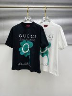 Ss古驰纯棉最新面料经典标识图案Logo时尚简约潮流短袖，最顶级的品质专柜原单短袖，顶级制作工艺进口面料，专柜款独特设计，采用进口高端订制面料。官网在售！面料版