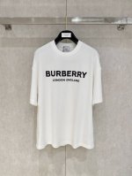 Burberry 巴宝莉 经典纯棉T恤短袖T恤 标志性的字母图案为设计特色隶属大气时尚高雅魅力的单品成就最火最潮的Icon... 整体造型立体提花工艺采用先进的