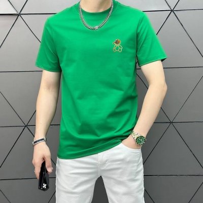 巴宝莉 2025最新男士高端好货，胸前字母徽标印花图案增添活力感！最经典一目了然的干净与纯粹的结合.必入款推荐！选用190克双股丝光面料制成 纹理清晰，尽显高端