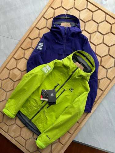 凯乐石Kailas Mont X-pro 舒适休闲薄款 刺绣Logo防水防风透气轻量话登山全天候硬壳耐磨冲锋衣 男女同款 这个臂章：中国登山！让人发自内心的自豪