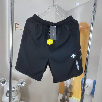 供 不控价 长期款！Descente 迪桑特 迪桑特冰丝速干反光户外运动短裤！原厂面料！客供螺纹！老顾客闭眼入系列！原厂出品 高端系列！ 裤身小标采用硅胶立体工