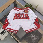 上新 款号：Ysk09 顶级刺绣 2025新款Mitchell&Nessjust Don联名芝加哥公牛队刺绣“Bulls”速干篮球短裤，每一处细节都诉说着芝加哥