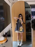 new World 上新 Miumiu蓝白甜心叠叠乐蓝格抹胸裙半裙 蓝格裙也可以用来单穿 很特别的单品 可以当作抹胸裙或半裙穿 缪缪这套真的很韩系 白Tee百搭