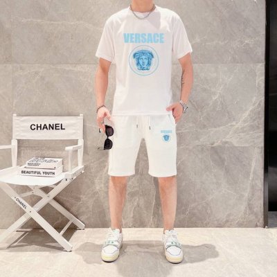 直 品牌 Versace 范思哲 2025新款男士短袖短裤套装！官网同步销售！市面高端版本！手感细腻柔软！让你穿着更加舒适！立体裁剪版型超赞！尺码:M-5Xl