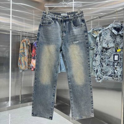 迪奥 25新品 后口袋字母Logo压硅胶牛仔裤！特定最新品牌皮标 重磅单品~私渠稀有臻品 客供五金辅料 进口客供定织牛仔棉布面料,时尚又个性 超级百搭好看的一款