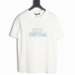 Louis Vuitton 路易威登 Lv 23Fw 串珠字母短袖T恤 今年夏天应该是Lv出的最好看的一款了 因为工艺原因的特殊 我们晚出了20天 市场出货的基