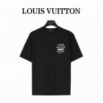Louis Vuitton & Chrome Hearts 联名款Logo字母印花短袖T恤 定织洗水260G双纱纯棉面料，棉感舒适，下水不变形 海外专柜同步，微