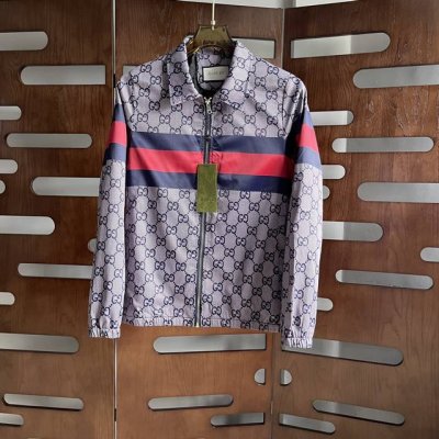 Mi Gucci 古驰 2025秋冬新款爆款连帽夹克 经典款式设计 款式新颖 耐穿舒适不易变形 版型修身时尚 上身效果超赞 m一Xxxl