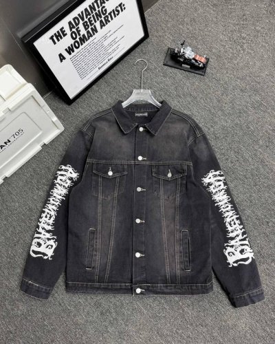 新款Balenciaga 巴黎世家 24Ss 龙年限定涂鸦字母复古水洗牛仔外套-顶级原单版本 独家定制客供定织定染重磅丹宁牛仔面料 重工水洗工艺 做旧质感 原版