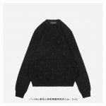 LV 24Ss 老花小标刺绣圆领毛衣 混纺羊毛材质 标准版型 全幅 Blason 刺绣 罗纹衣领 袖口及下摆 新款菲董系列辅料配备 固色定染绵羊毛材质毛料 7S
