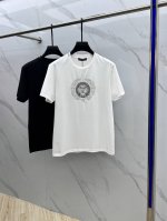 dg 杜嘉班纳 2025春夏新款D家印花短袖，高版本，专柜同步！很有辨识度，超级有质感！叠穿打底就很有博主范儿了 ，低调有品位 ，原版面料 ，丝光棉面料，上身柔